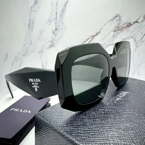 New PRADA Sunglasses - Picture 5 of 16
